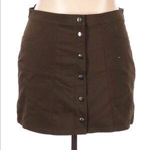 Express size 18 skirt